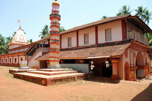 श्री देव वेतोबा मंदिर