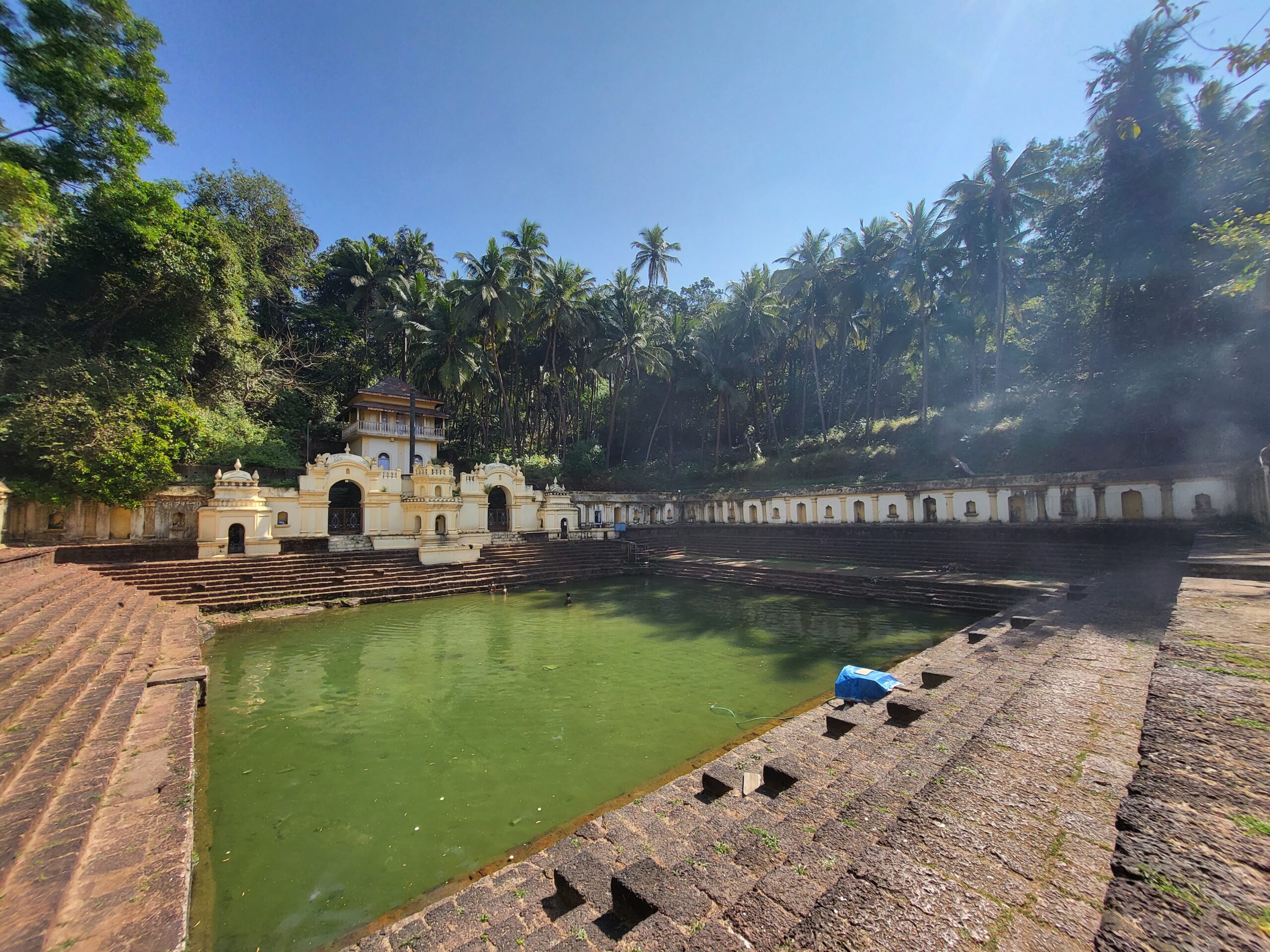 लक्ष्मी नरसिंह मंदिर, वेलिंग