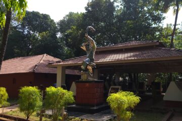 Tutari, Kavi Keshavsut