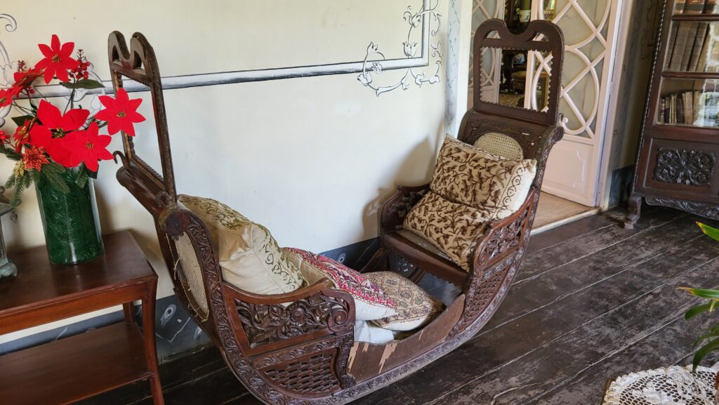 Furniture Braganza house