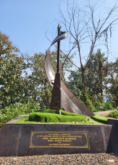 तेरेखोल-फोर्ट-स्मारक