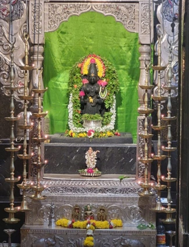 देवकी कृष्णाची मूळ मूर्ती
